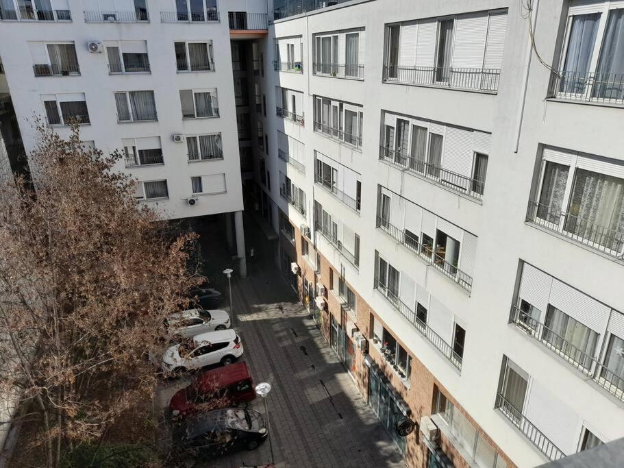 Lovely Apartment In City Centre For 4 Guests Budapest Exterior photo